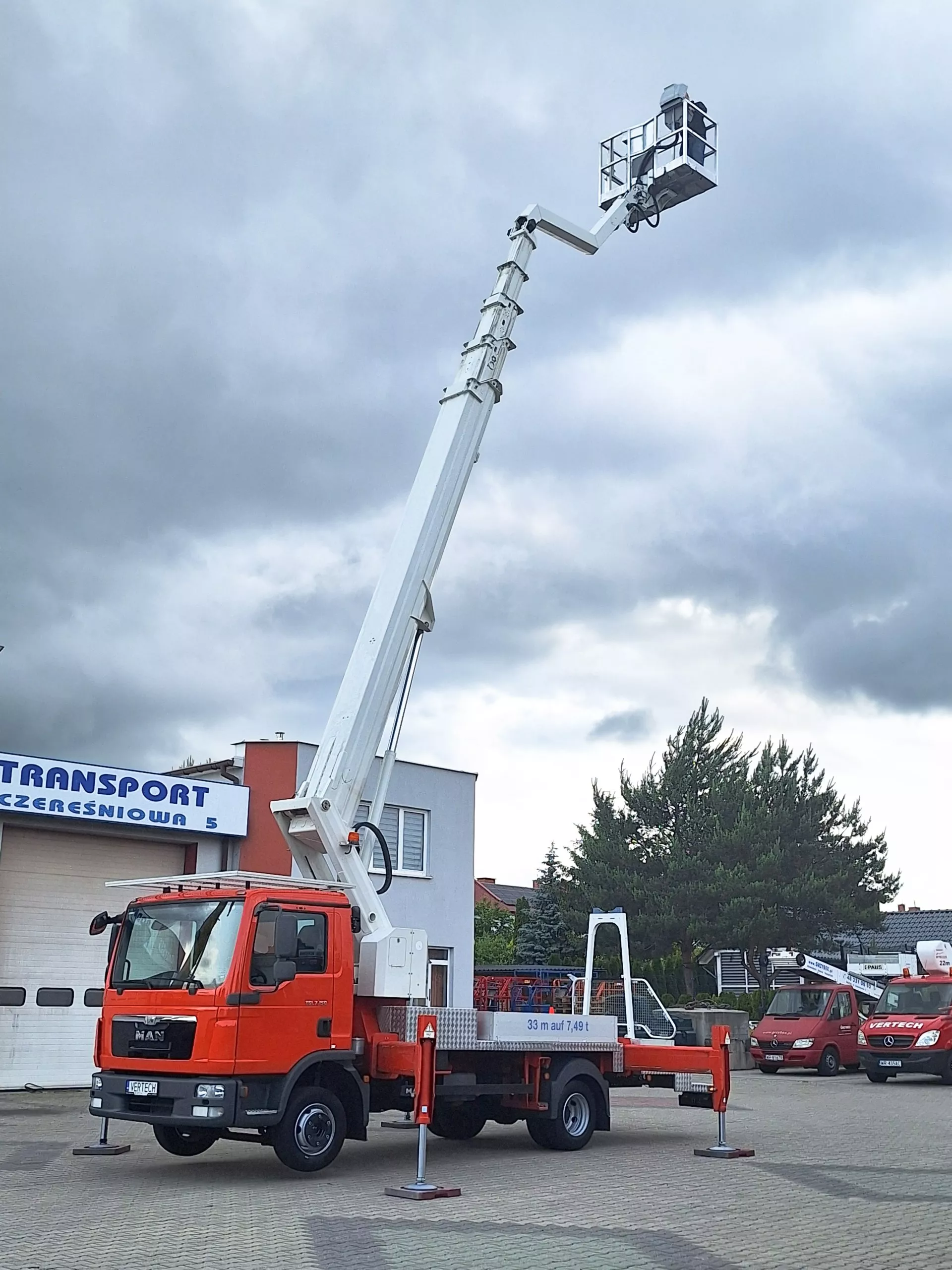 Podnośnik 33m - galeria