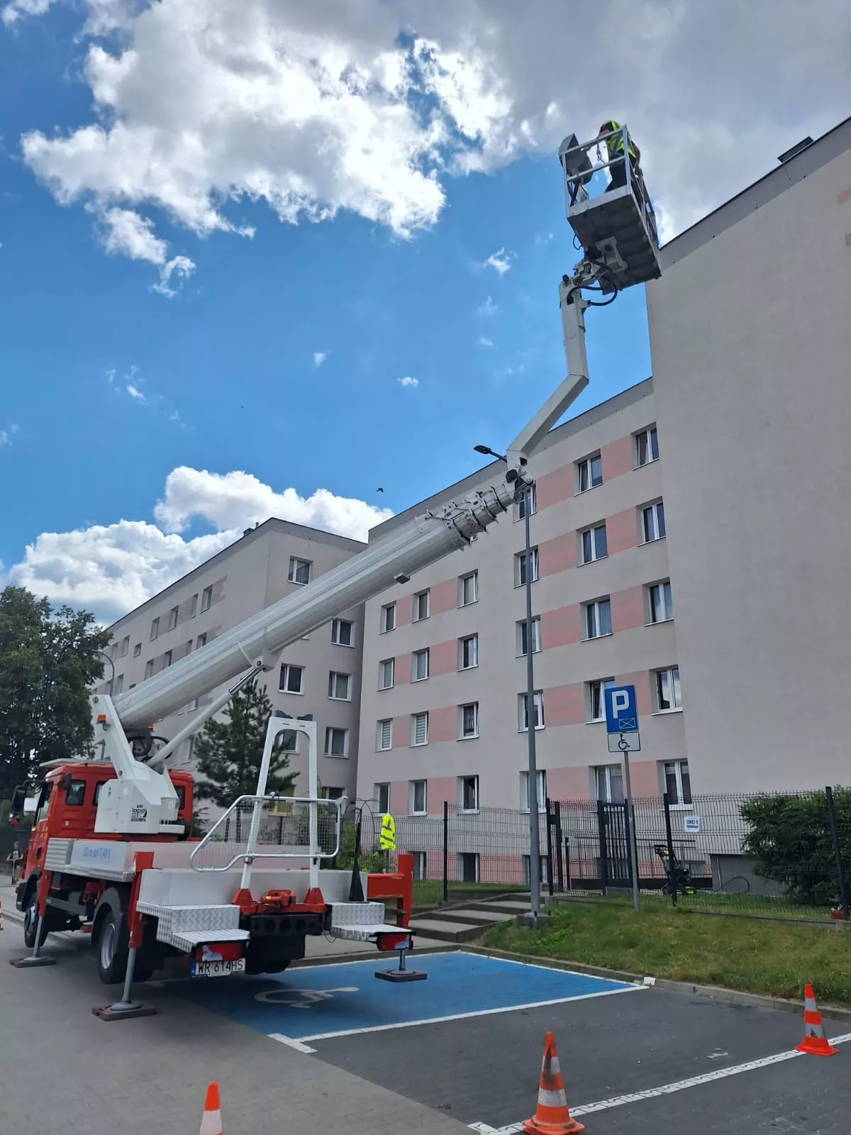 Podnośnik 33m - galeria